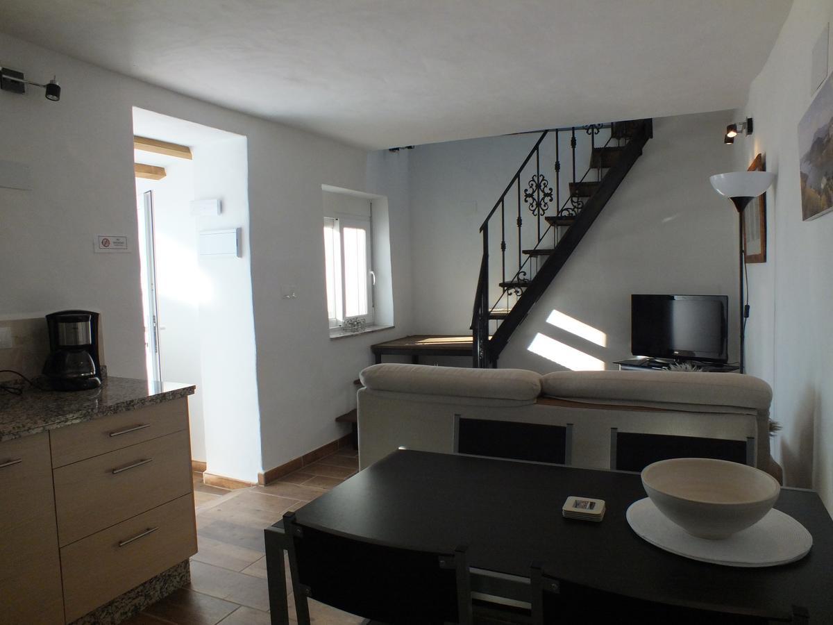 Kayenne Holiday Rentals อิซนาฮาร์ ภายนอก รูปภาพ